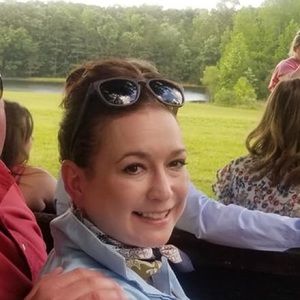 Meet your Posher, Amy